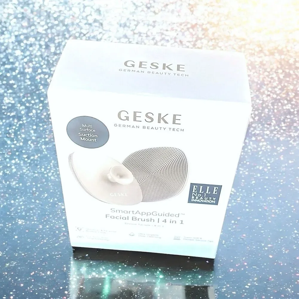 GESKE Facial Brush SmartAppGuided 4 in 1 Facial Brush in Starlight New in Box